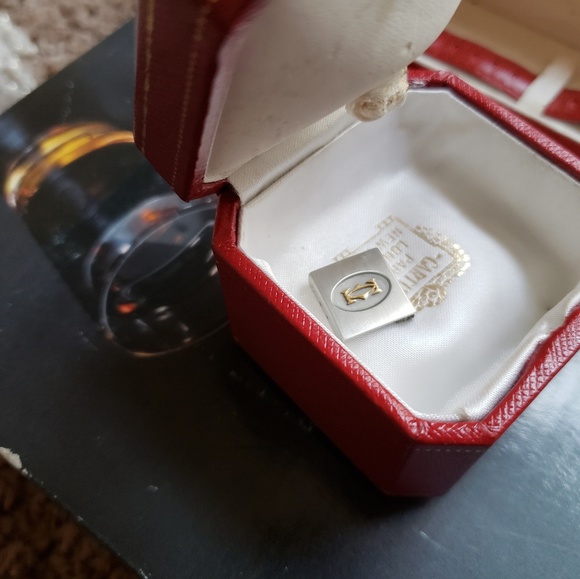 100% Authentic Cartier tank 2303 quartz - Picture 8 of 8